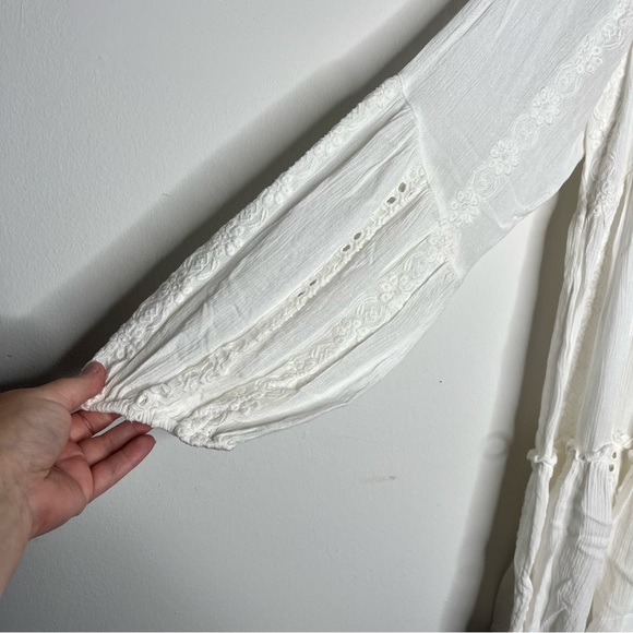 Free People Size Medium Ivory Kiss Kiss Tunic Boho Crochet Oversized Festival - Picture 3 of 16